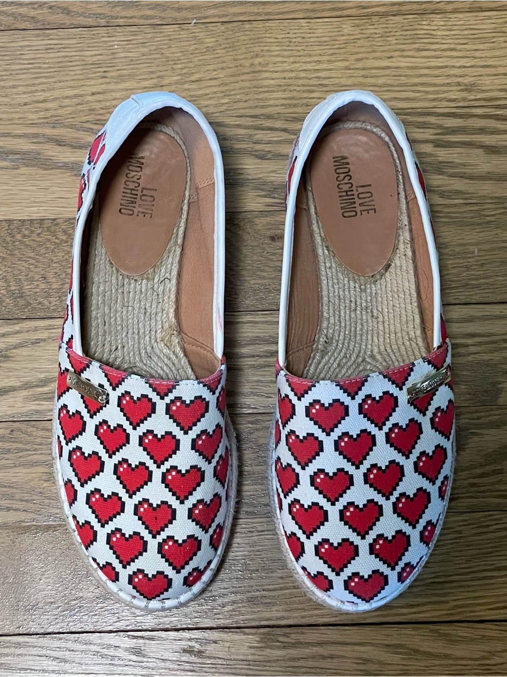 Love Moschino Canvas w/ Pixel Red Heart Print Slip-On Espadrilles Flats - Sz 39